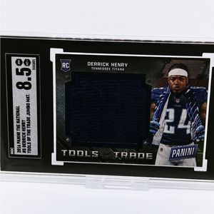2016 PANINI THE NATIONAL DERRICK HENRY #5 SGC 8.5